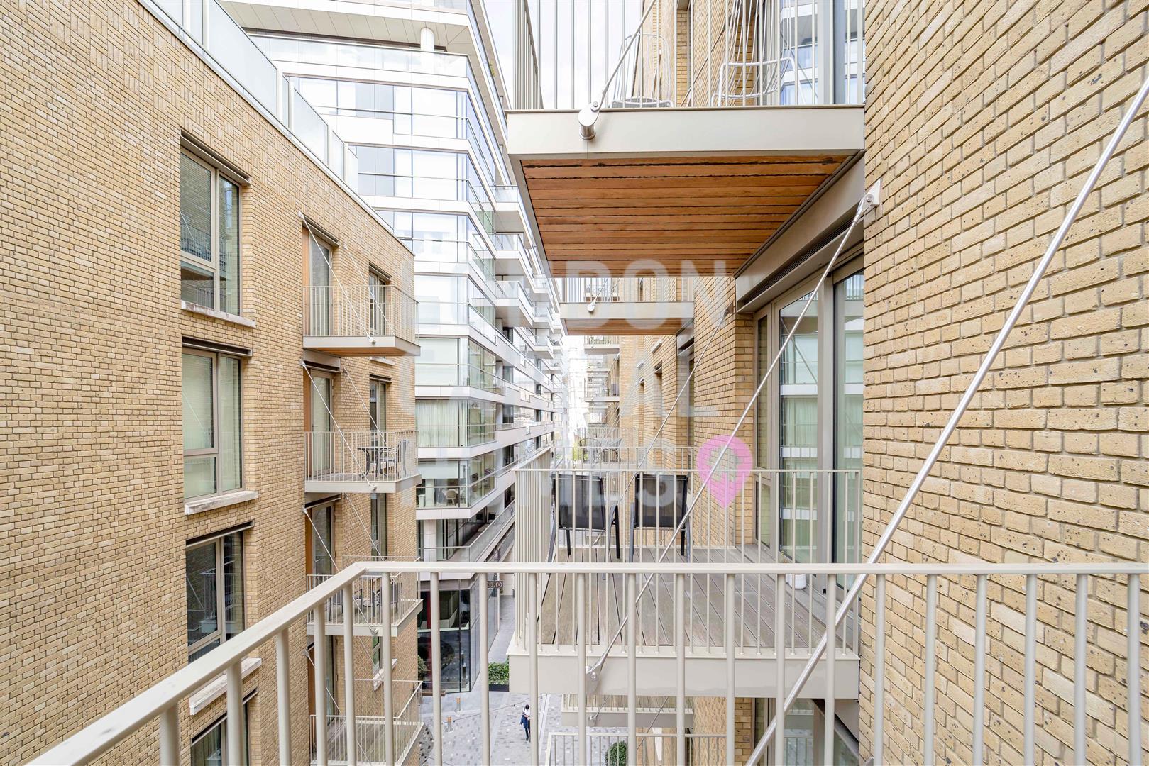Duchess Walk, London